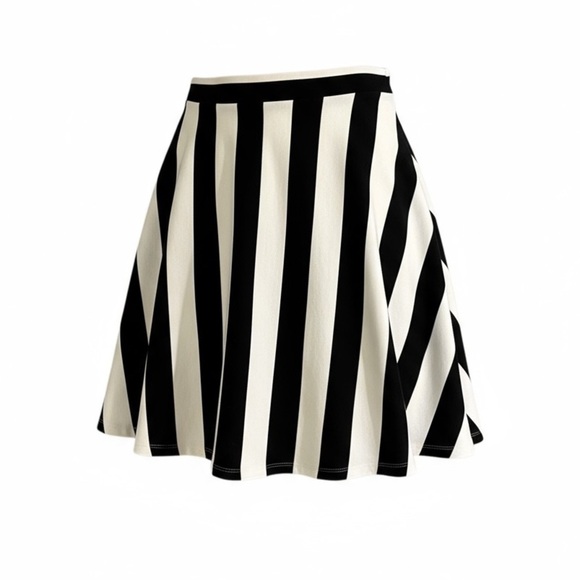 FOREVER 21+ XL Black White Stripe A Line Skater Circle Retro Skirt R $39 NWT - Picture 5 of 10